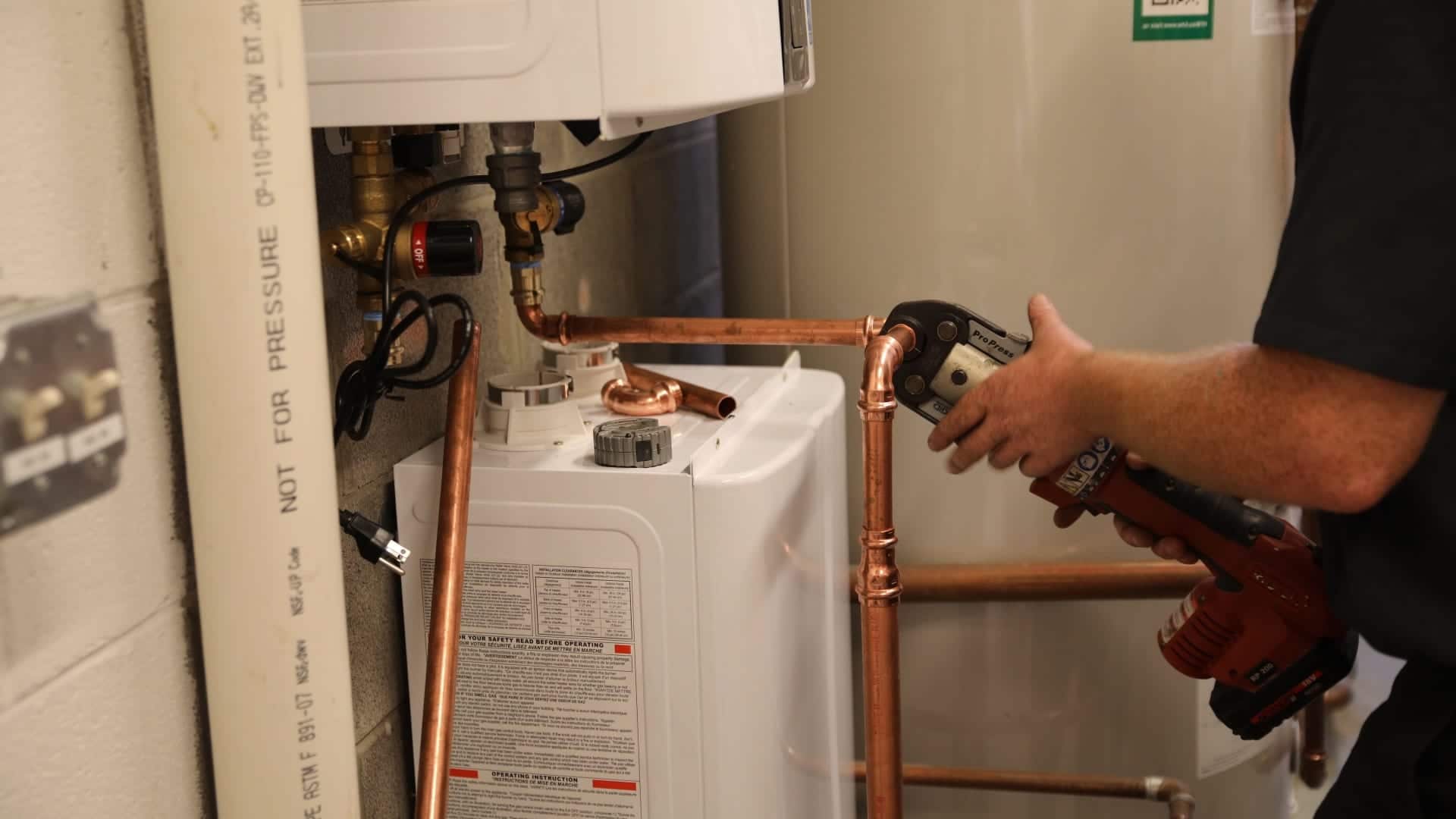 how-long-does-a-tankless-water-heater-last-e-dennis