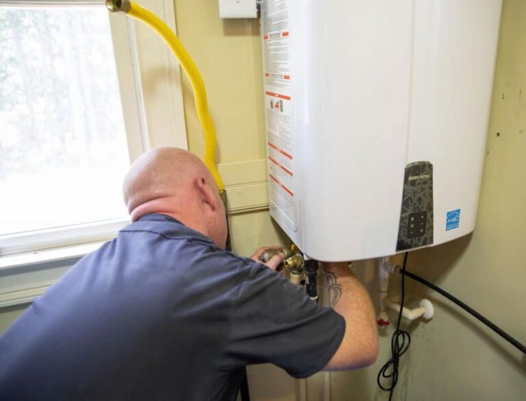 How does a tankless water heater work? E Dennis